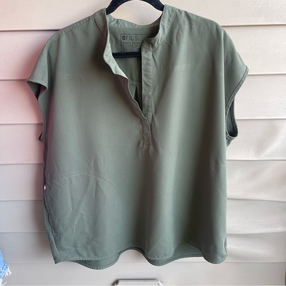 Figs Tops - Figs Women Scrub Top 2XL XXL Green Rafaela Oversized Sleeveless Nurse WXXSW1003